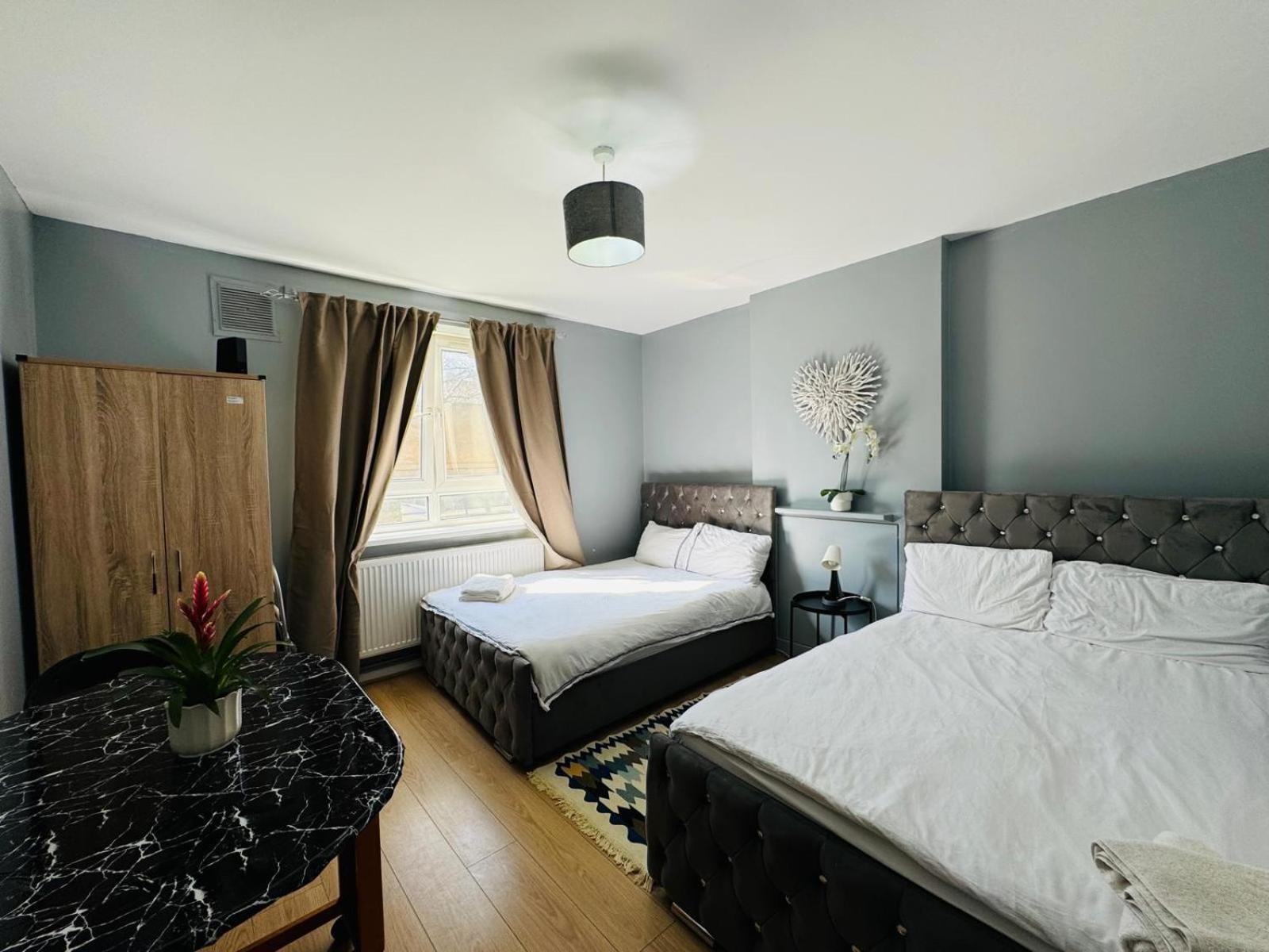 1 Bedroom Flat In Whitechapel, London Eksteriør billede